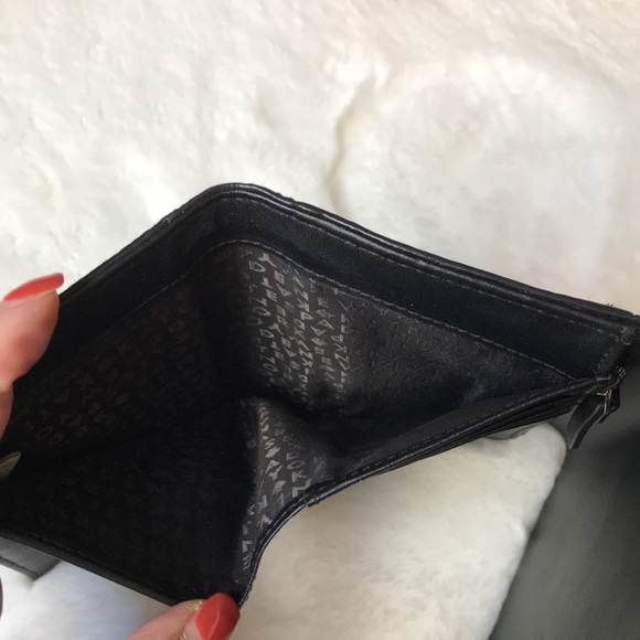 Kate spade trifold wallet - Picture 6 of 10